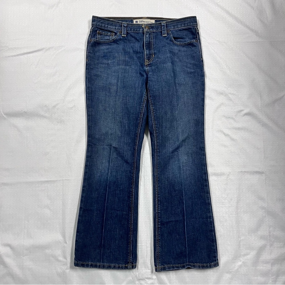 GAP ladies low rise jeans size 10 (ankle)